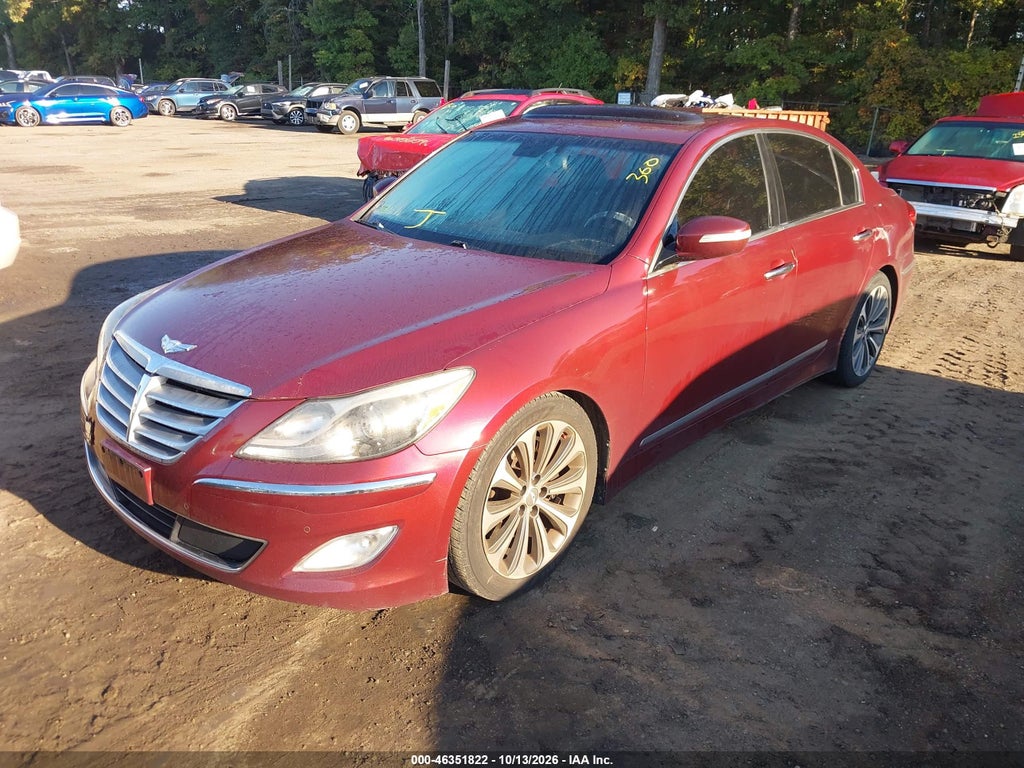 2013 Hyundai Genesis 5.0 R-Spec photo 2