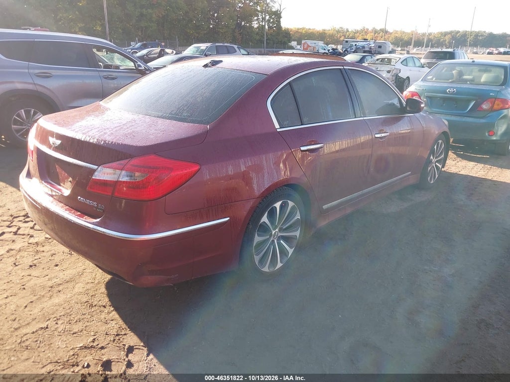 2013 Hyundai Genesis 5.0 R-Spec photo 4