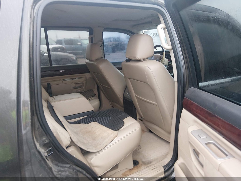 2005 Lincoln Aviator photo 8
