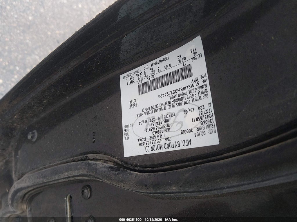 2005 Lincoln Aviator photo 9