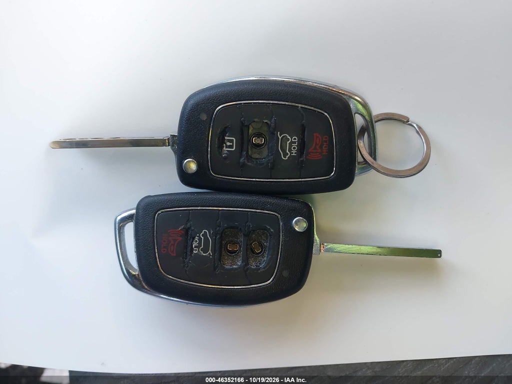 2016 Hyundai Santa FE Sport 2.4L photo 11