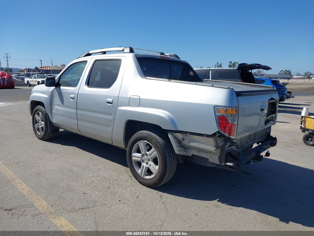 2013 Honda Ridgeline RTL photo 3