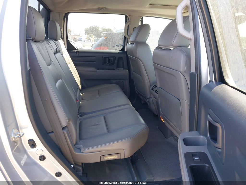 2013 Honda Ridgeline RTL photo 8