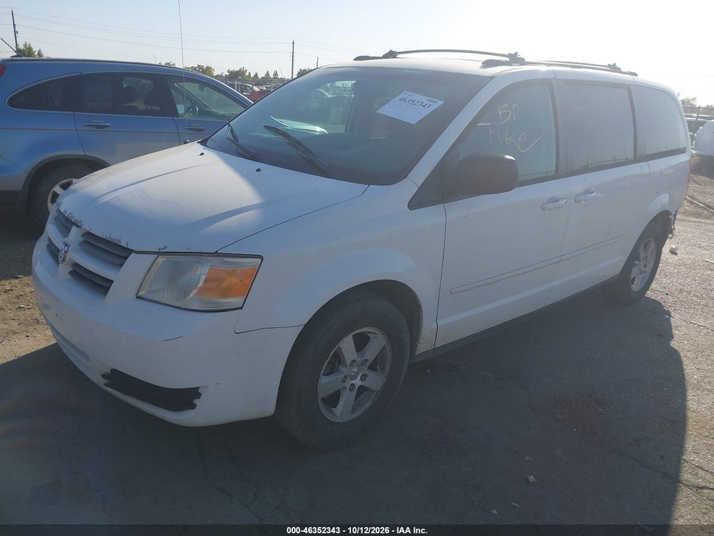 2009 Dodge Grand Caravan SE photo 2