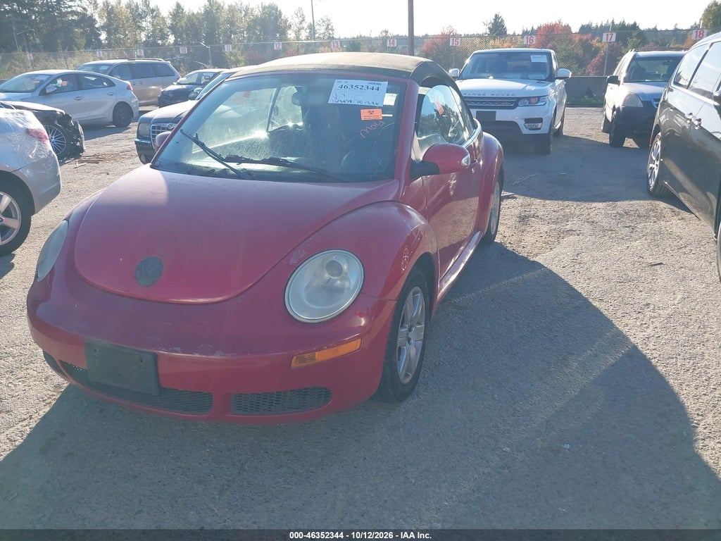 2007 Volkswagen New Beetle 2.5 photo 2