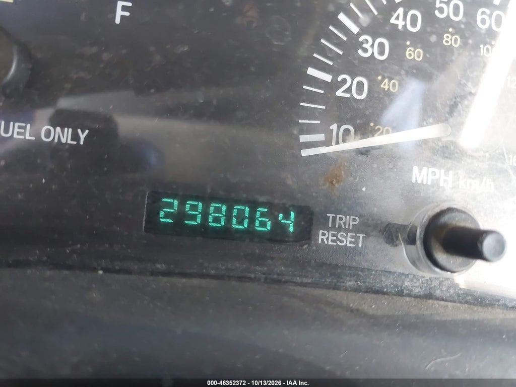 2000 Jeep Cherokee SE photo 7