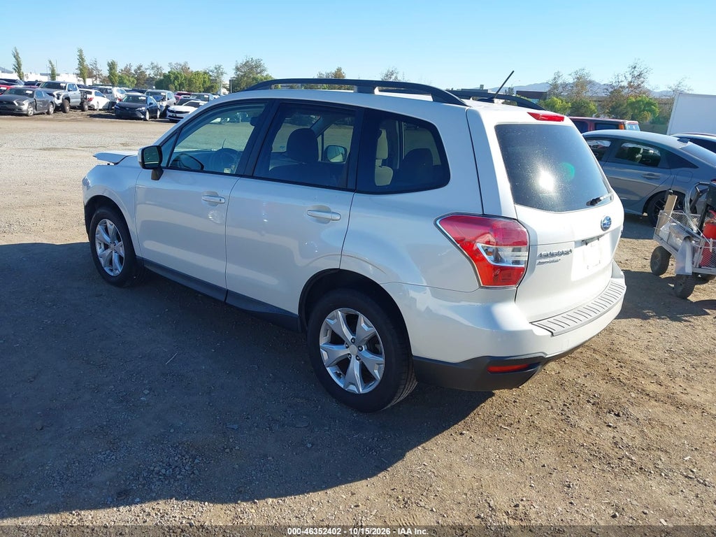 2015 Subaru Forester 2.5I Premium photo 3