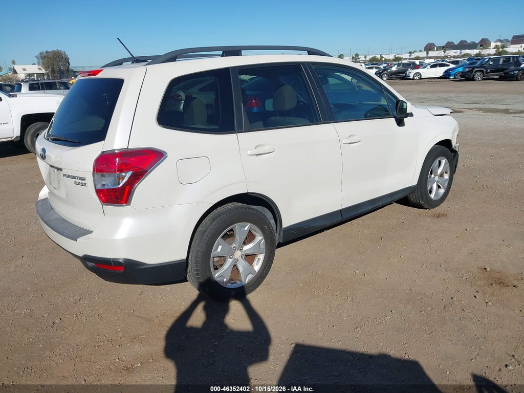 2015 Subaru Forester 2.5I Premium photo 4