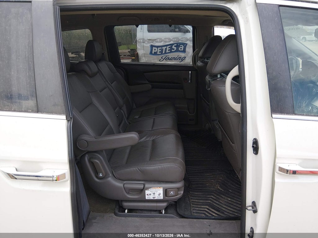 2017 Honda Odyssey EX-L photo 8