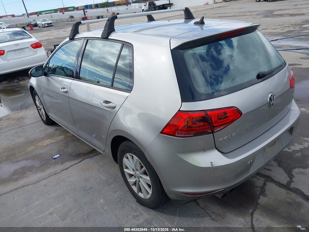2016 Volkswagen Golf TSI S 4-Door photo 3