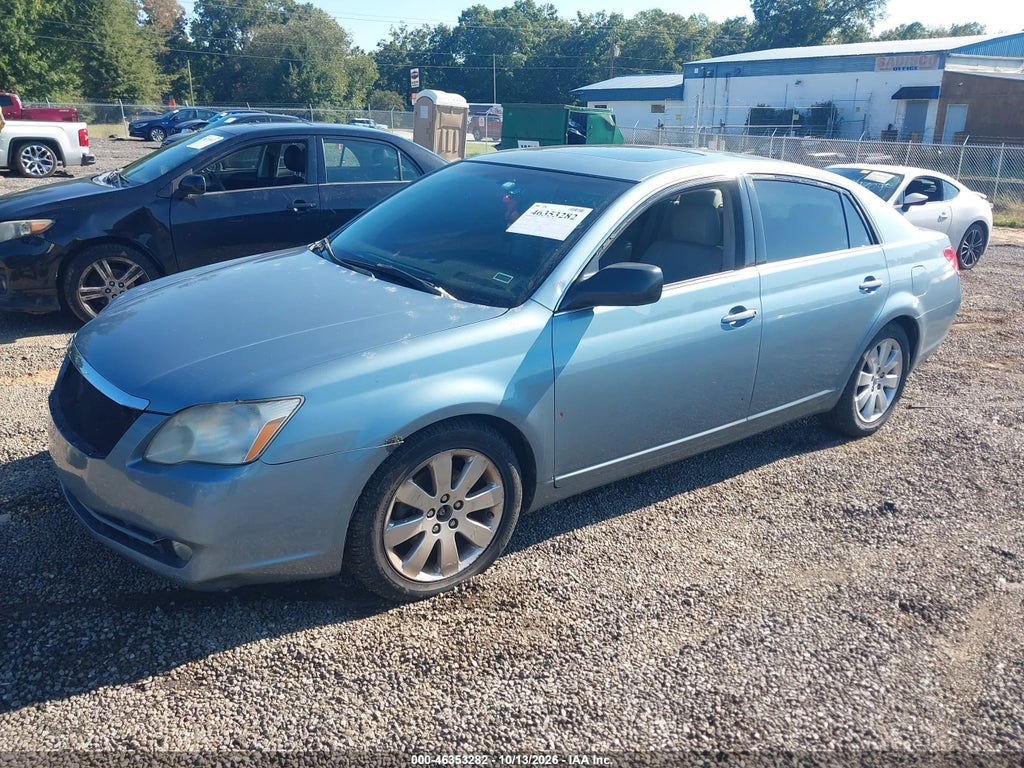 2007 Toyota Avalon XLS photo 2