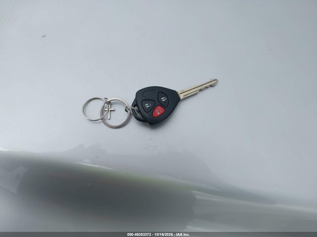 2009 Toyota RAV4 Base V6 photo 11