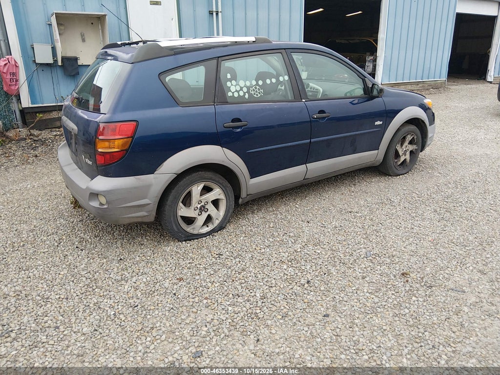 2003 Pontiac Vibe photo 4