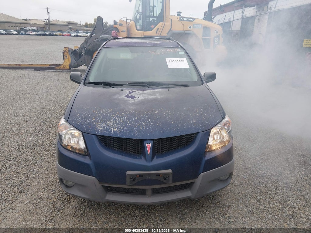 2003 Pontiac Vibe photo 6