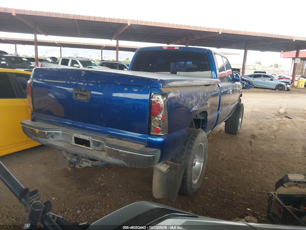 2004 Chevrolet Silverado 1500 LS photo 4