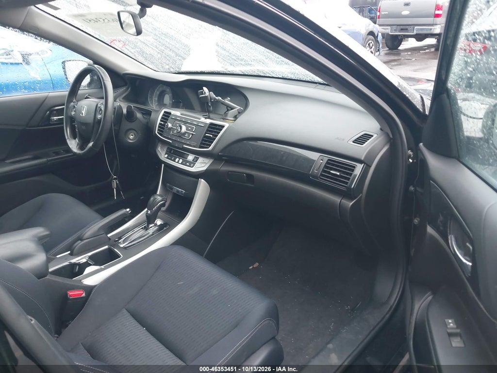 2014 Honda Accord Sport photo 5