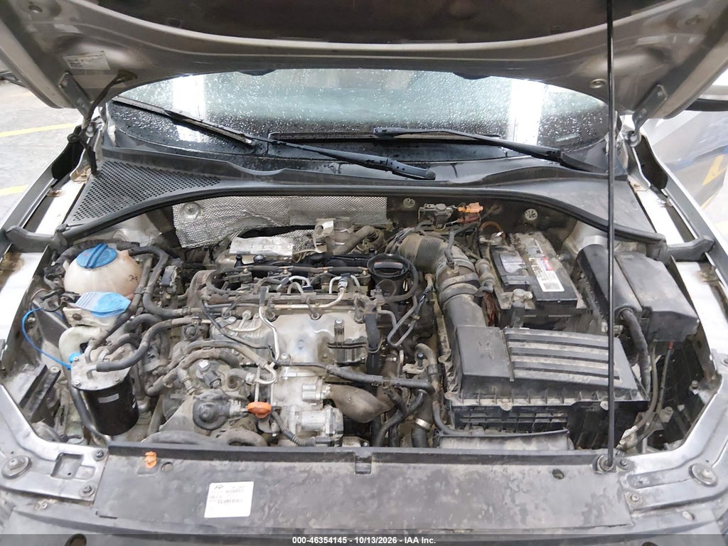 2013 Volkswagen Passat 2.0L TDI SE photo 10