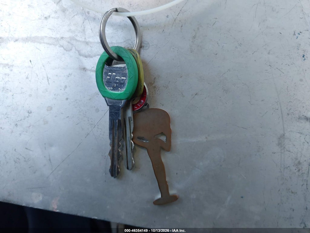 2012 Nissan Versa 1.6 S photo 11