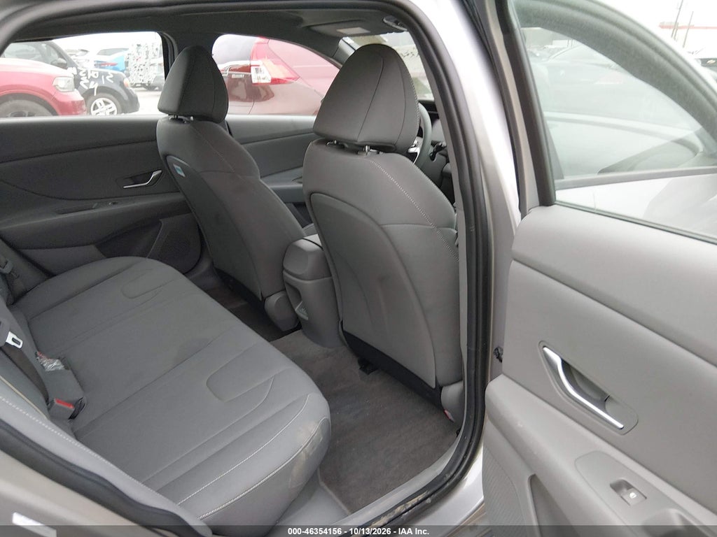2025 Hyundai Elantra Hybrid Blue photo 8