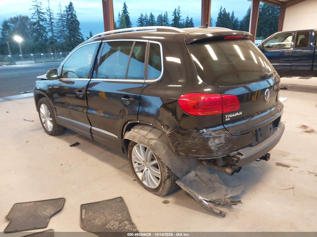 2016 Volkswagen Tiguan SE photo 3