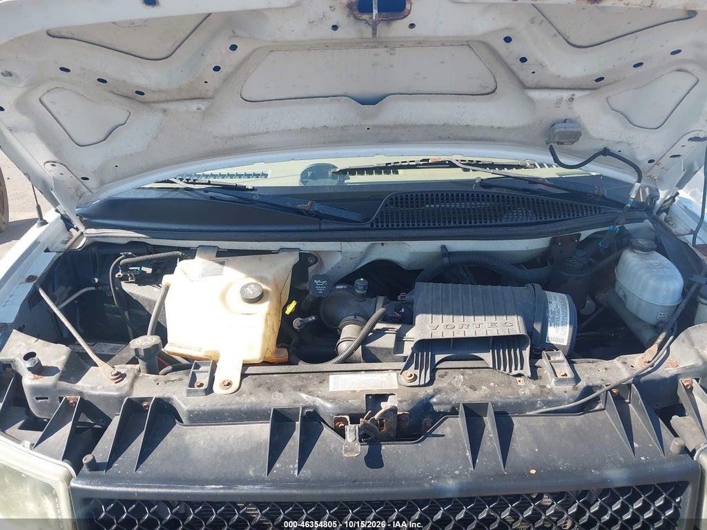 2004 Chevrolet Express photo 10