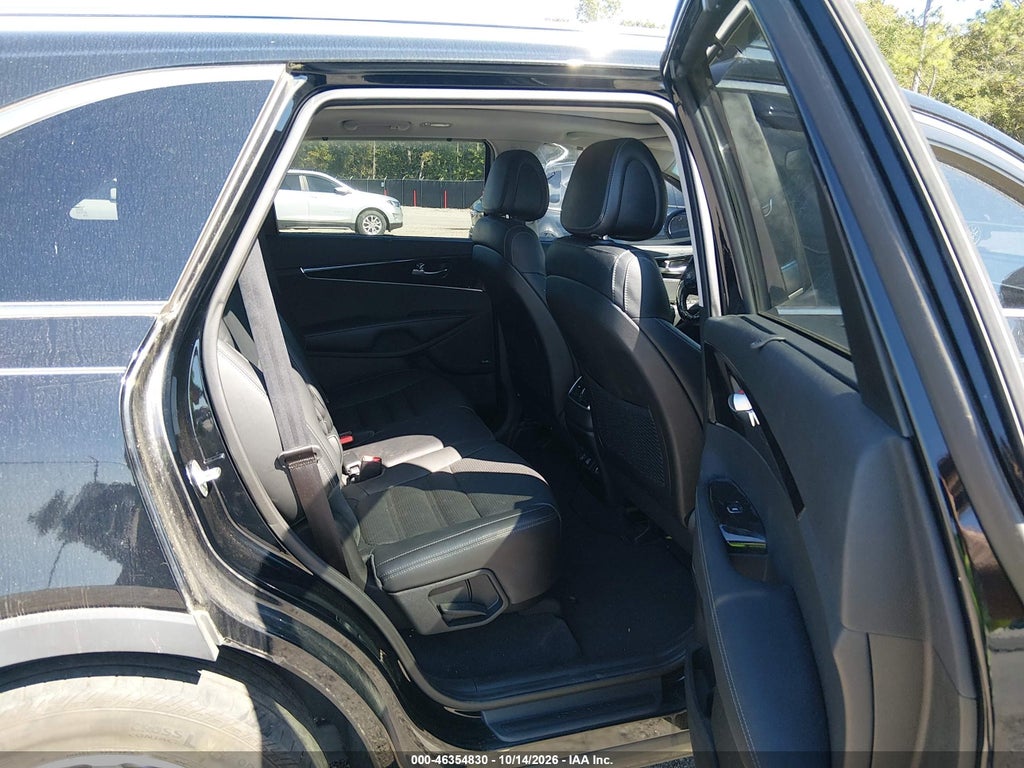 2016 Kia Sorento 2.0T EX photo 8