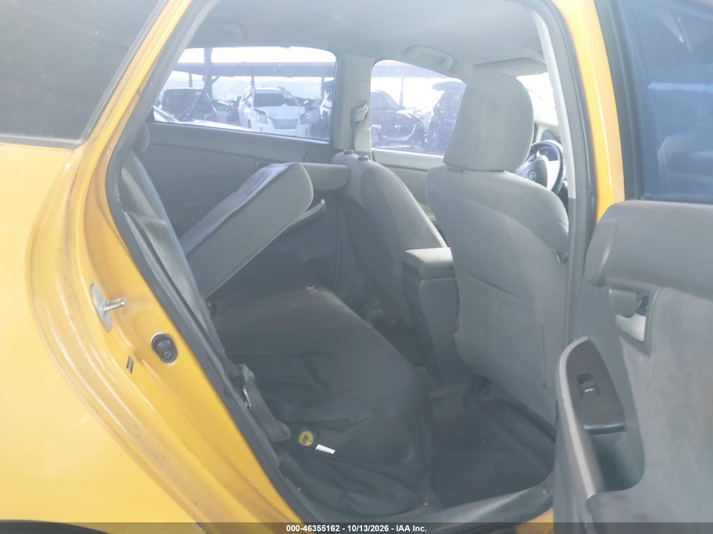 2010 Toyota Prius III photo 8