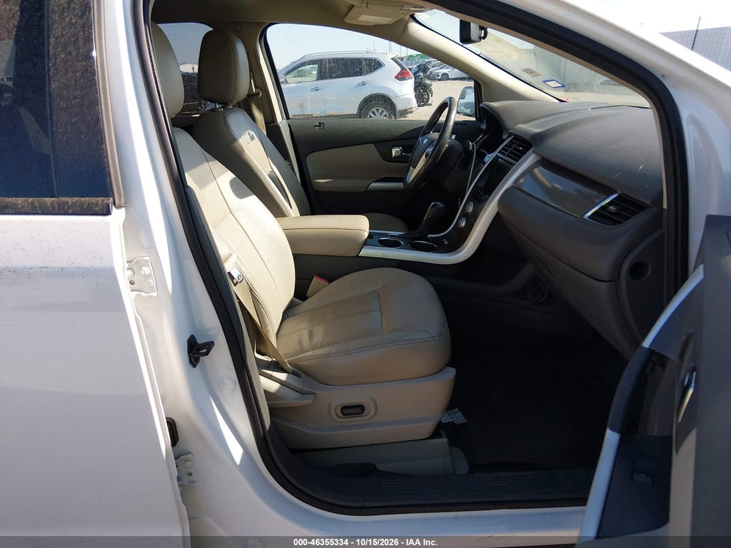 2013 Ford Edge SEL photo 5