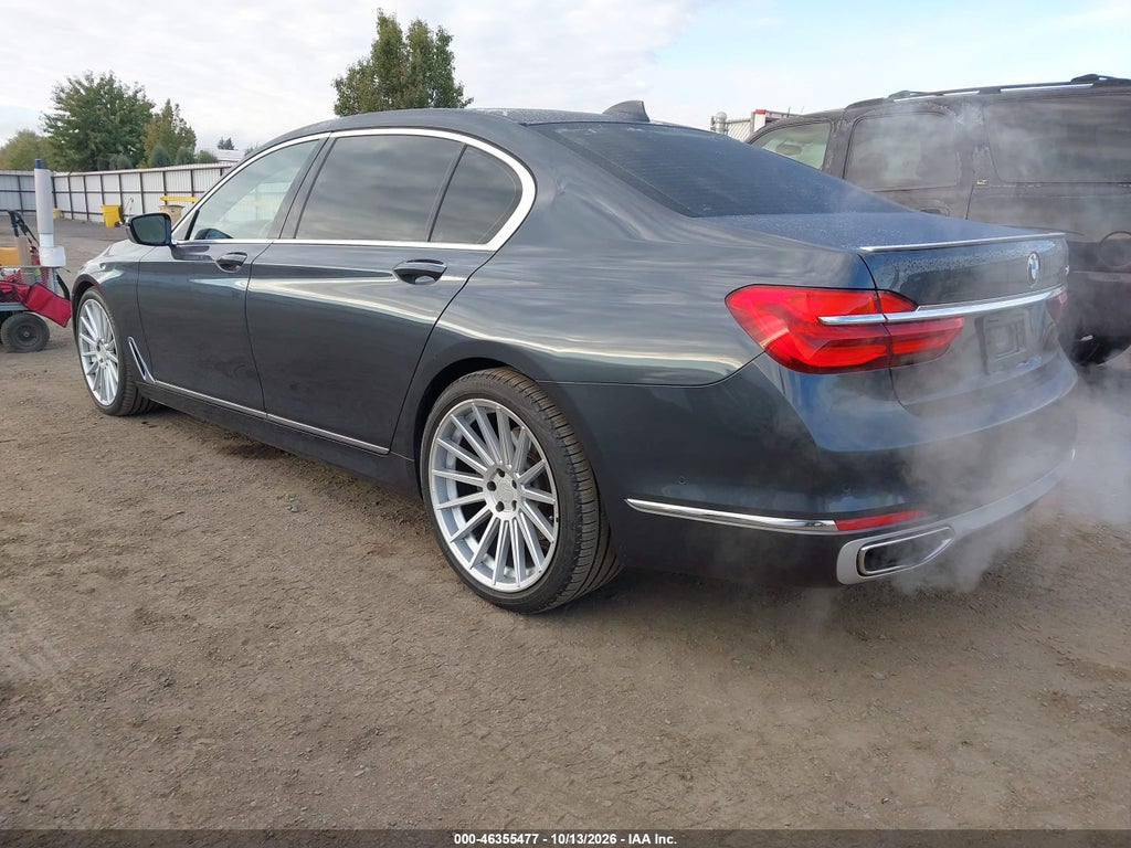 2016 BMW 740I photo 3