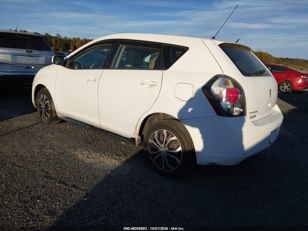 2009 Pontiac Vibe photo 3