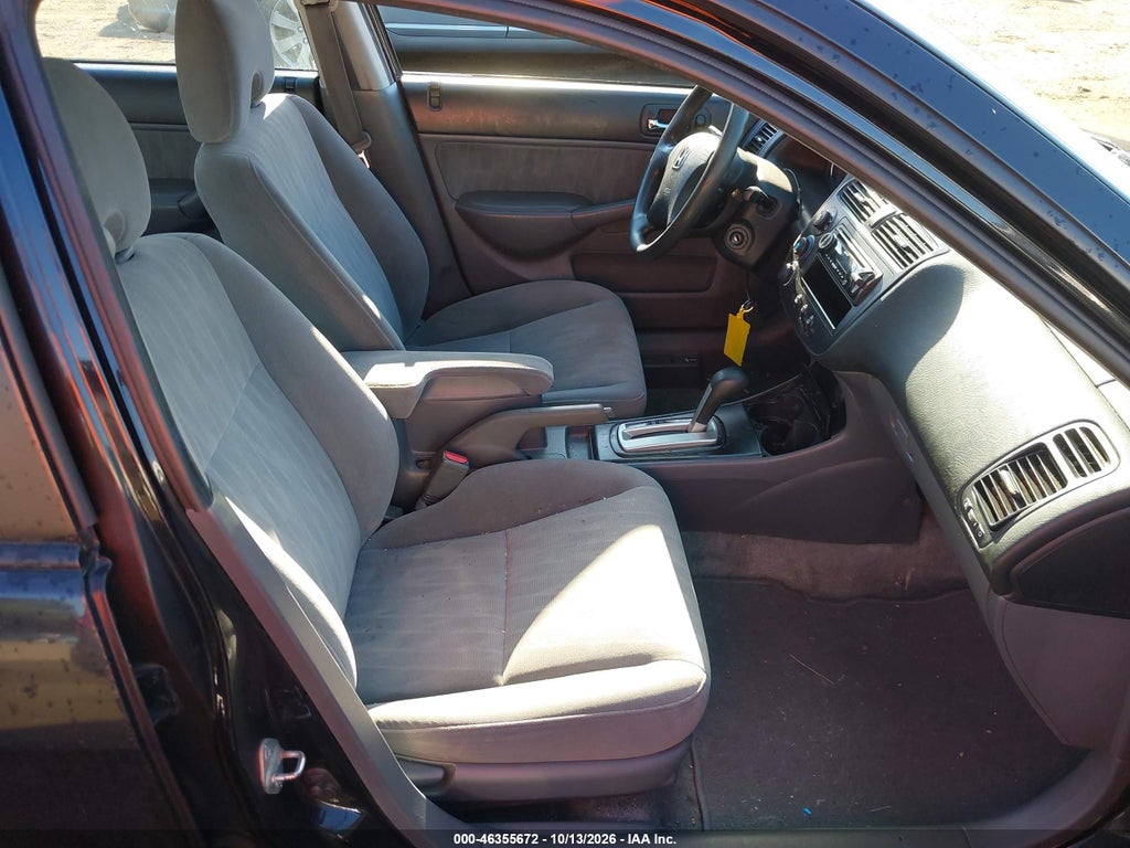 2005 Honda Civic LX photo 5