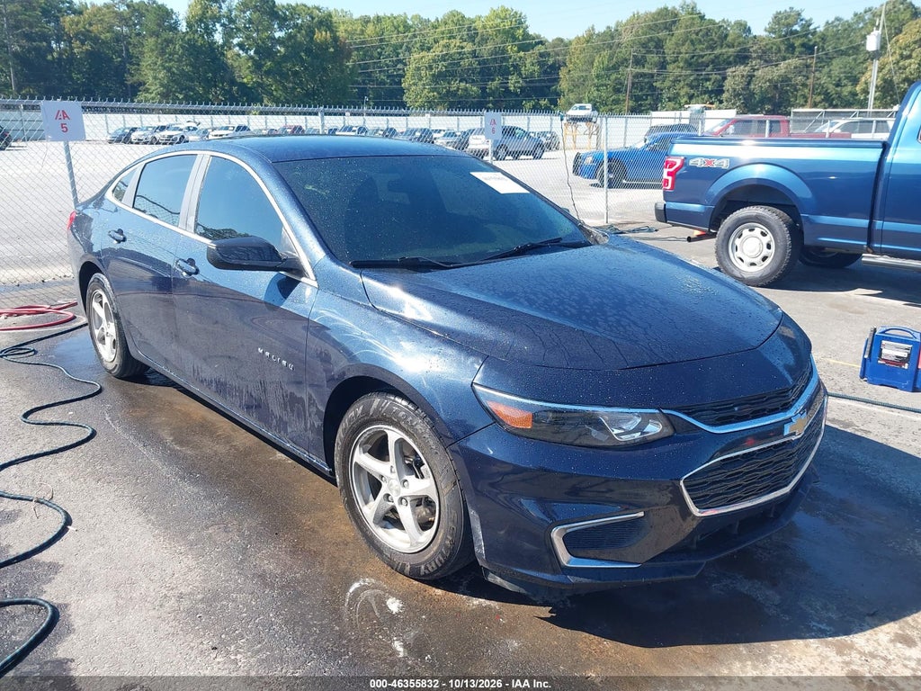 2016 Chevrolet Malibu LS photo 1