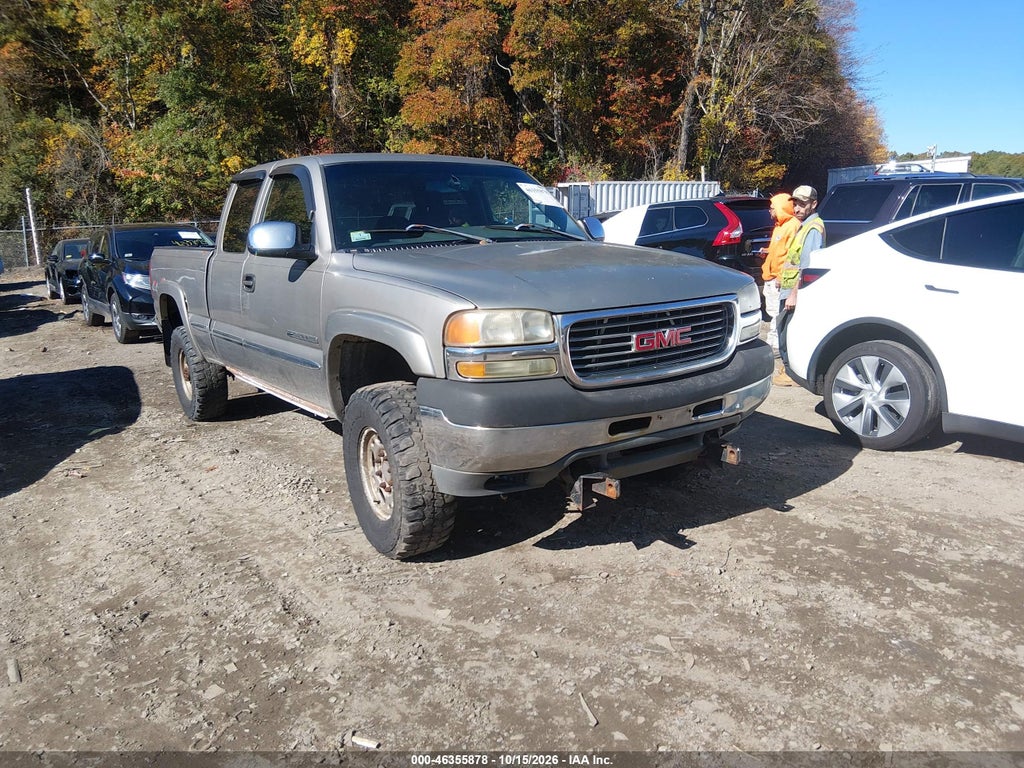 2002 GMC Sierra 2500HD SLE photo 1