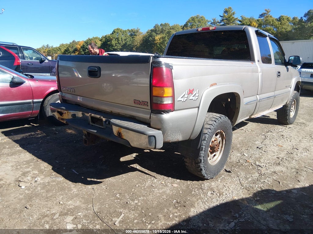 2002 GMC Sierra 2500HD SLE photo 4