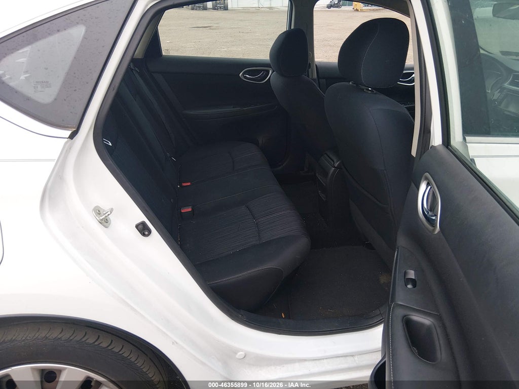 2016 Nissan Sentra SV photo 8