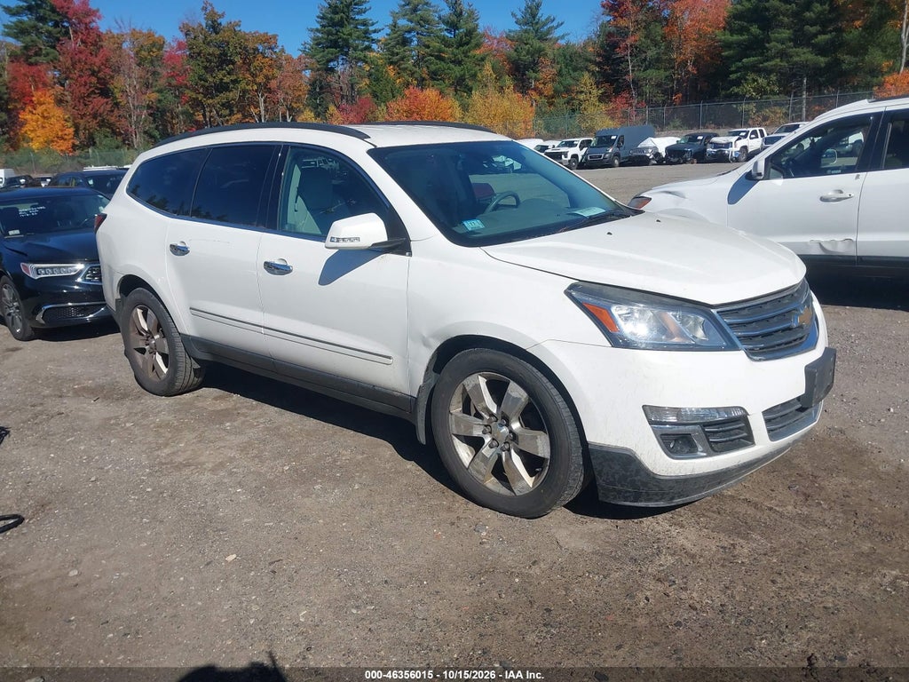 2015 Chevrolet Traverse LTZ photo 1