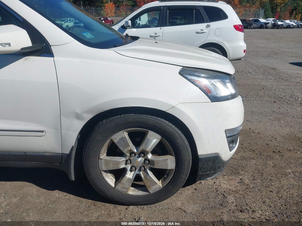 2015 Chevrolet Traverse LTZ photo 6