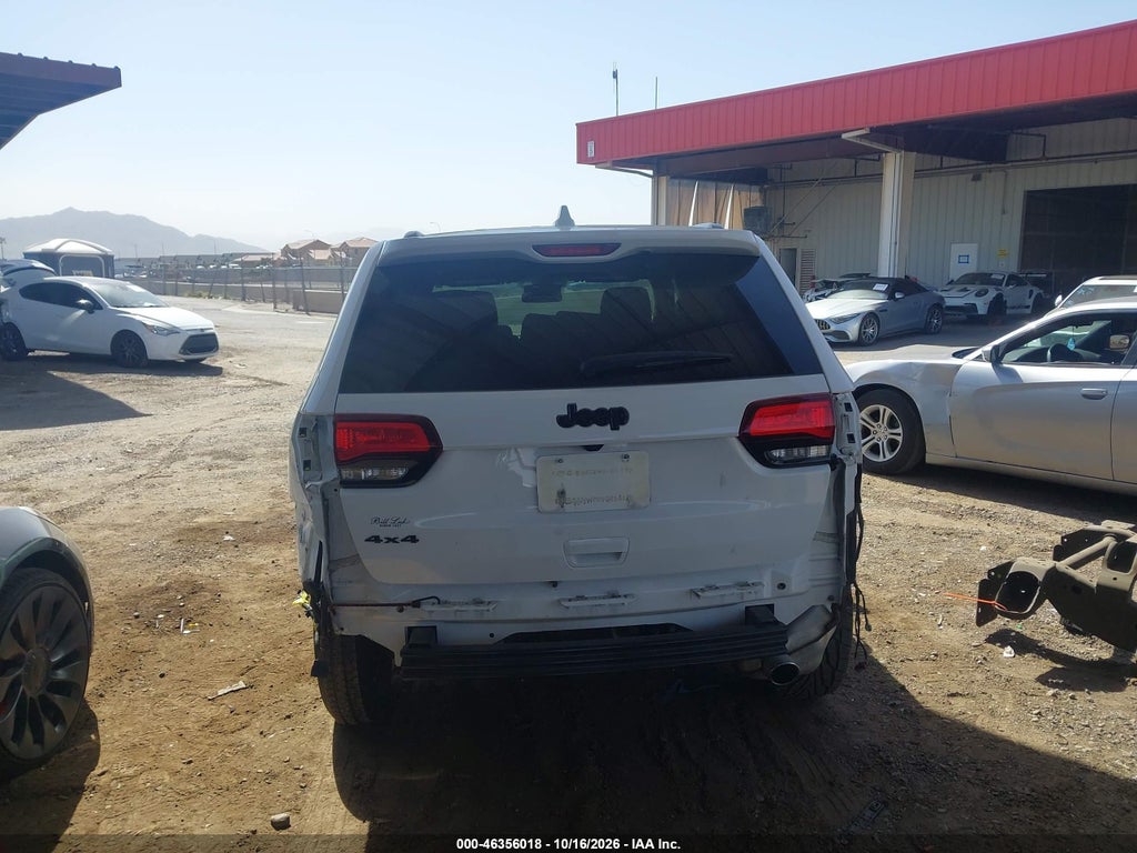 2021 Jeep Grand Cherokee Laredo X 4X4 photo 6