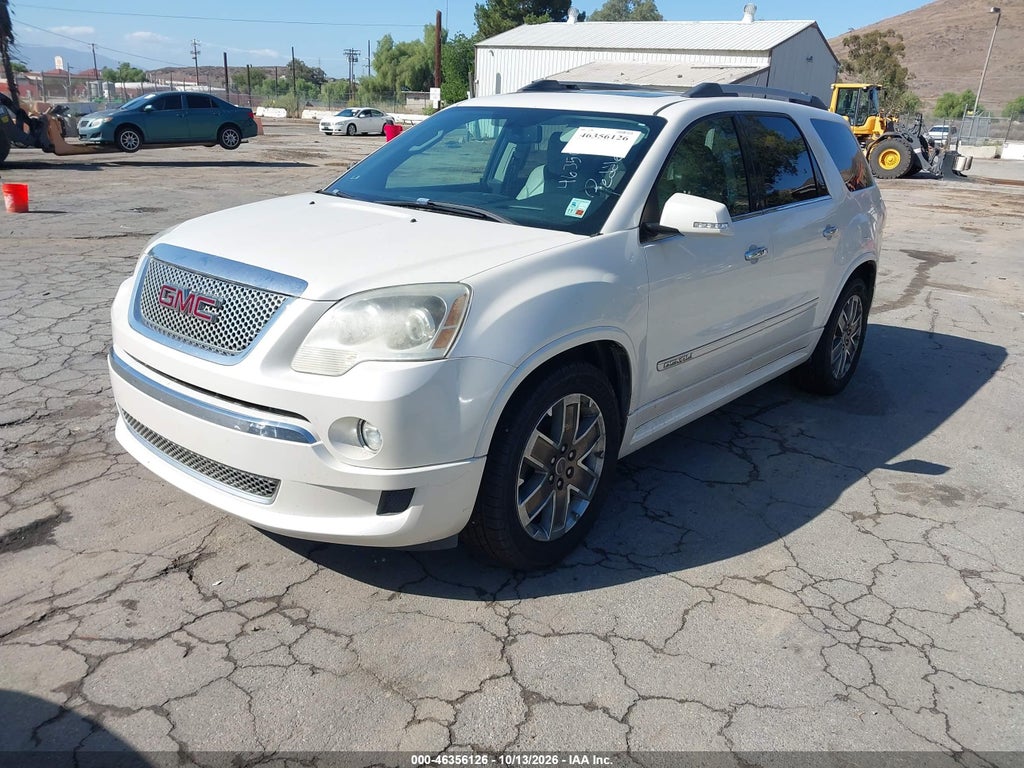 2012 GMC Acadia Denali photo 2