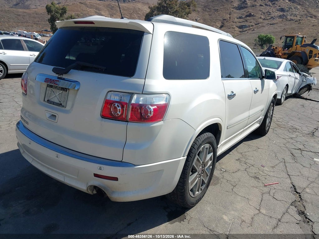 2012 GMC Acadia Denali photo 4