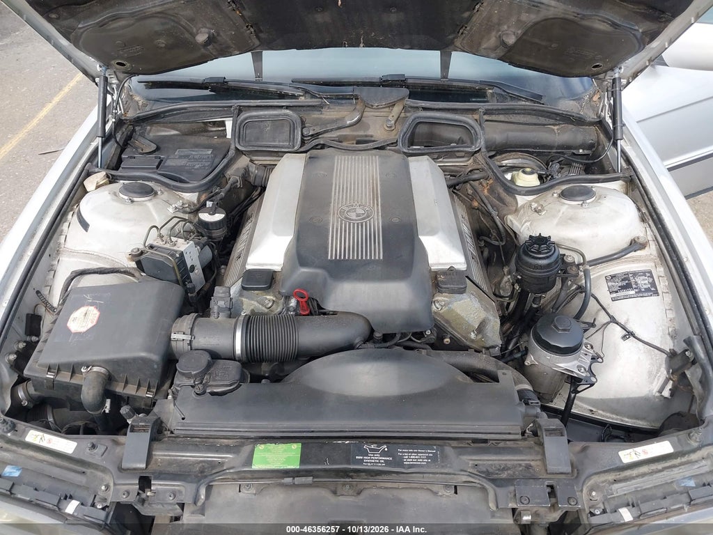 2000 BMW 740IA photo 10