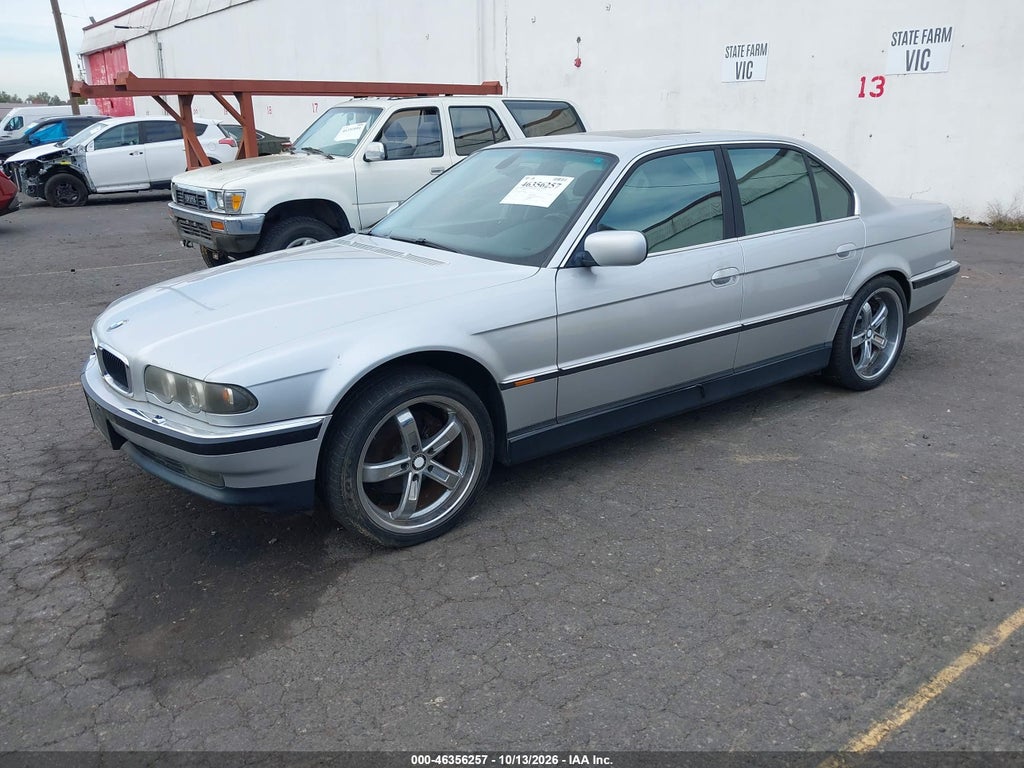 2000 BMW 740IA photo 2
