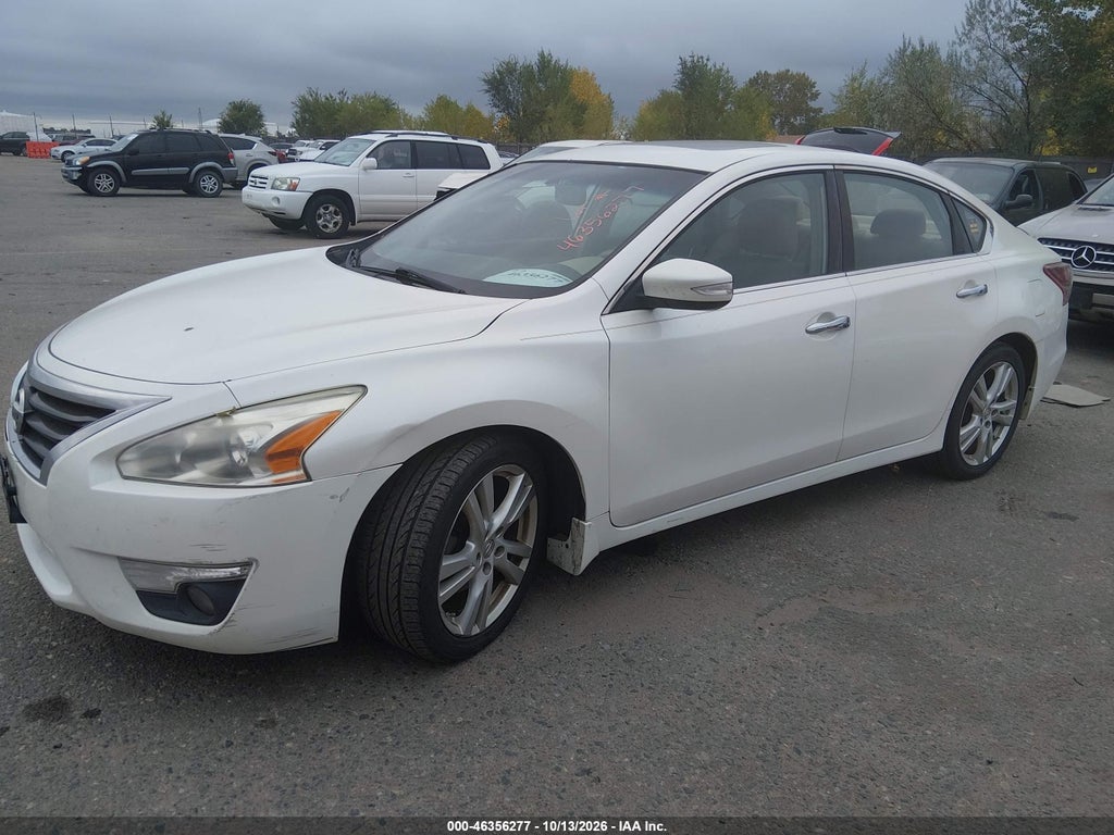 2013 Nissan Altima 3.5 SL photo 2