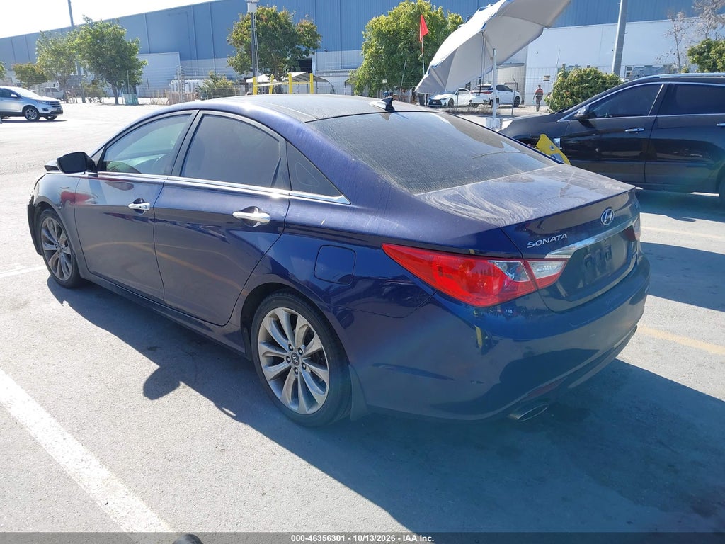 2012 Hyundai Sonata Limited 2.0T photo 3