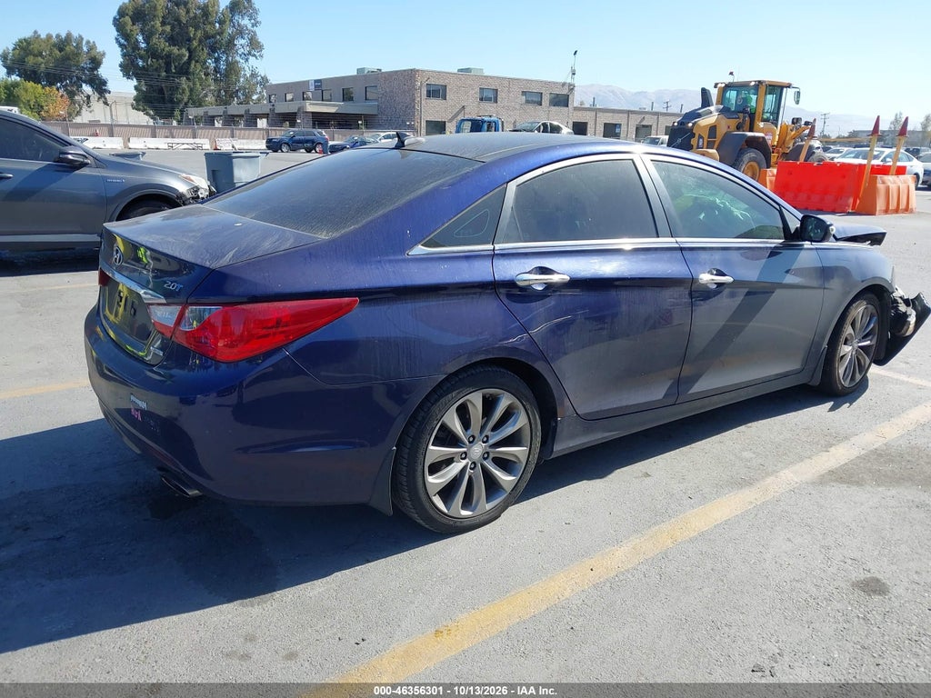 2012 Hyundai Sonata Limited 2.0T photo 4