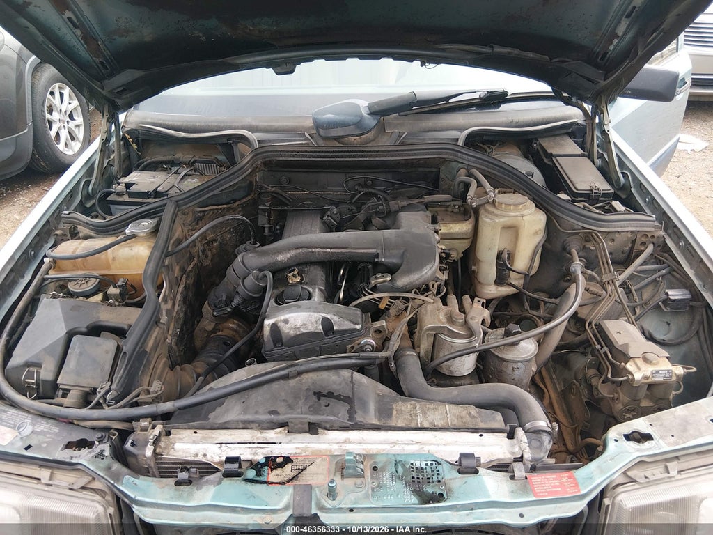 1992 Mercedes-Benz 300 D photo 10