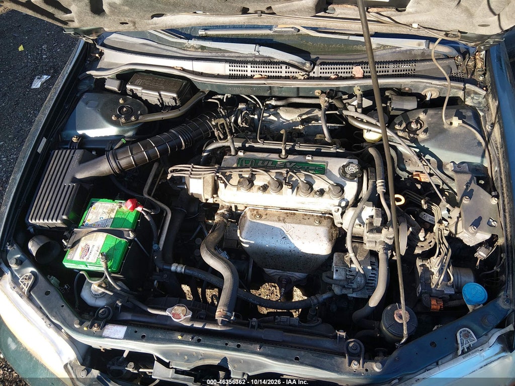 1999 Honda Accord LX photo 10