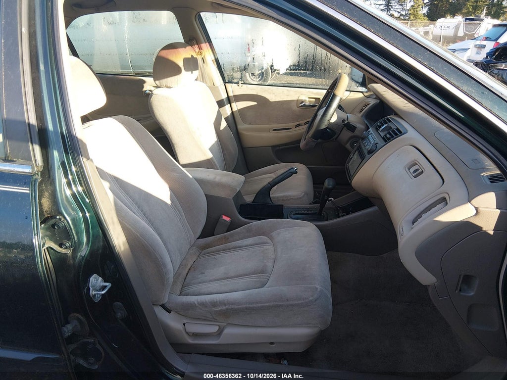 1999 Honda Accord LX photo 5