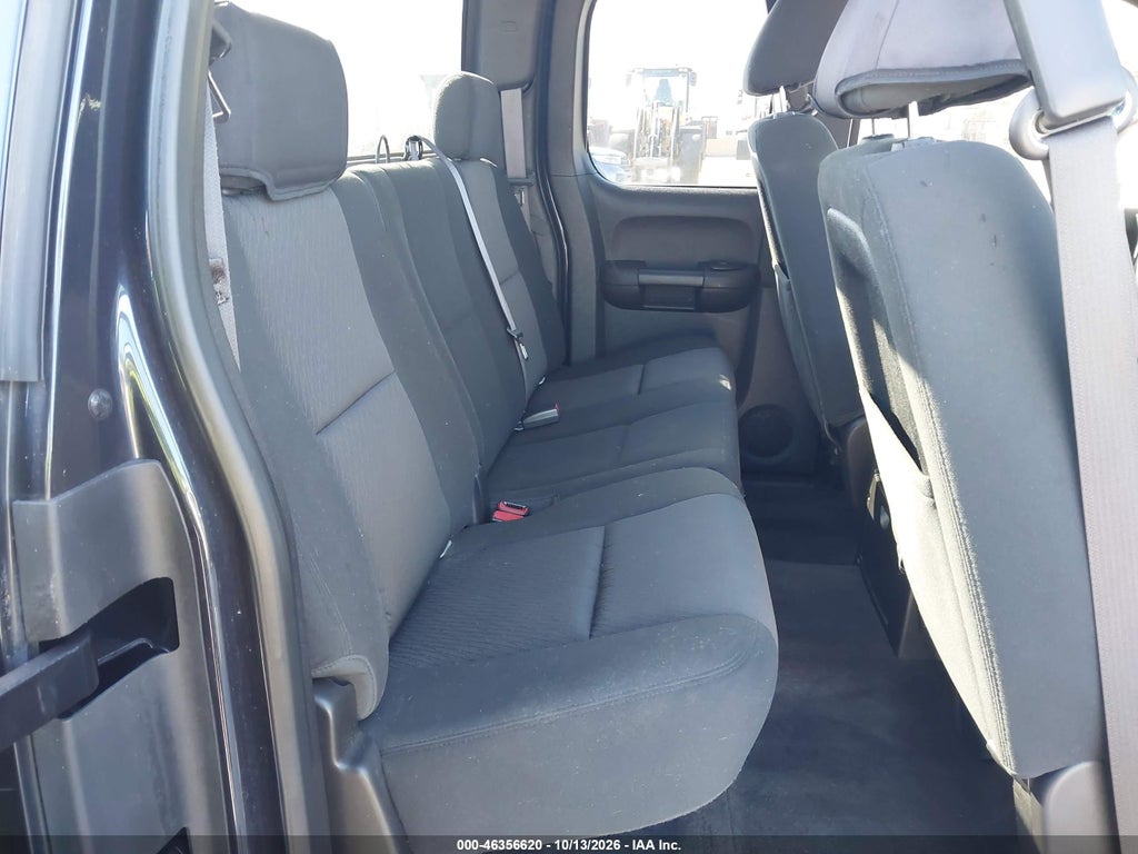2013 Chevrolet Silverado 1500 LT photo 8