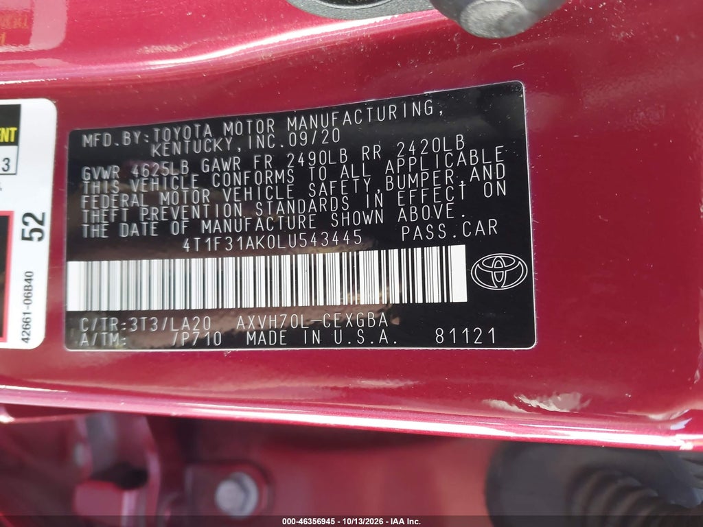2020 Toyota Camry Hybrid XLE photo 9